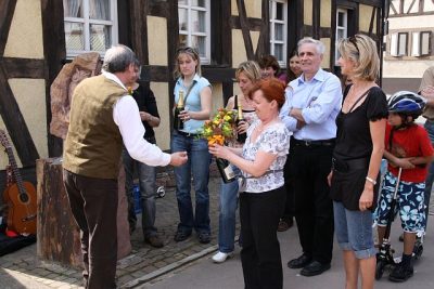Ortsbrunnen_Osterschmuck_013