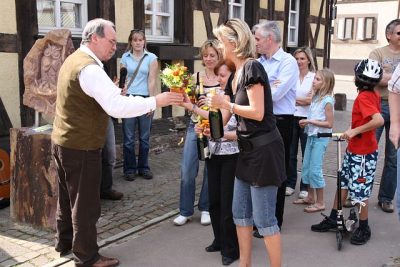 Ortsbrunnen_Osterschmuck_014