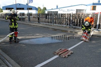 Feuerwehruebung_2011_007