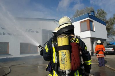Feuerwehruebung_2011_047