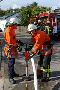 Feuerwehruebung_2011_076