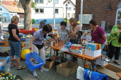 Lyra_Flohmarkt_10