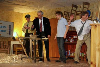theater20100044