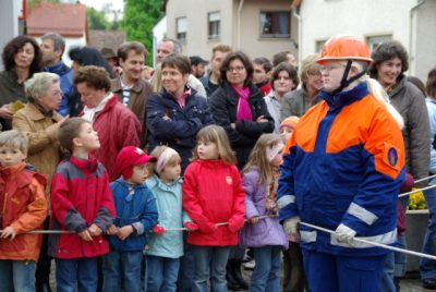 sg100704