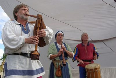 neuenbuerg_2008_219